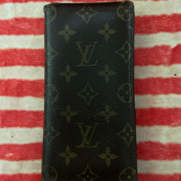 AUTHENTIC Louis Vuitton Checkbook Credit Card SlotsHolder/Wallet- Brown Monogram - Picture 1 of 6